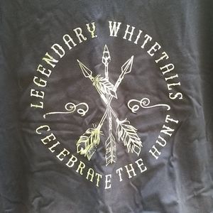 Legendary Whitetails Fletching Arrow Tee